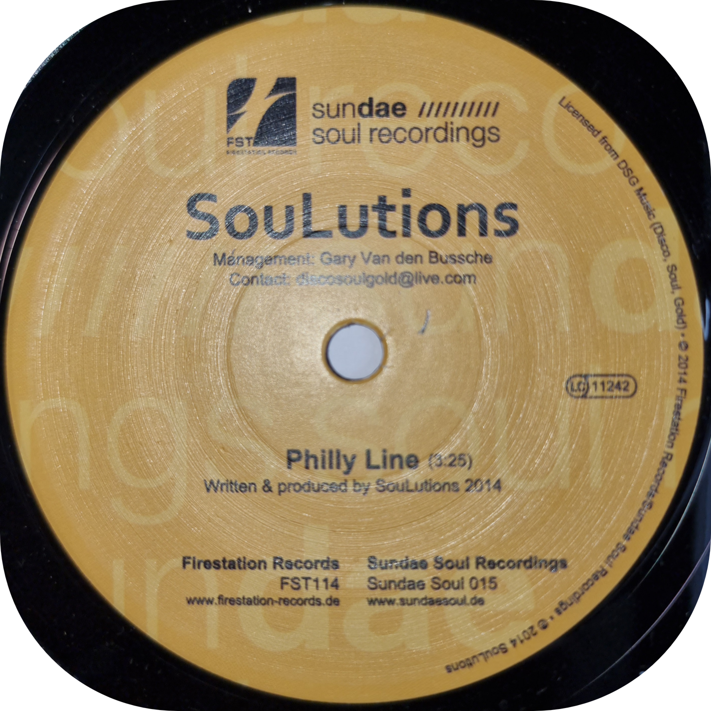 Soulutions Ft Drizabone - Listen - Sundae Soul