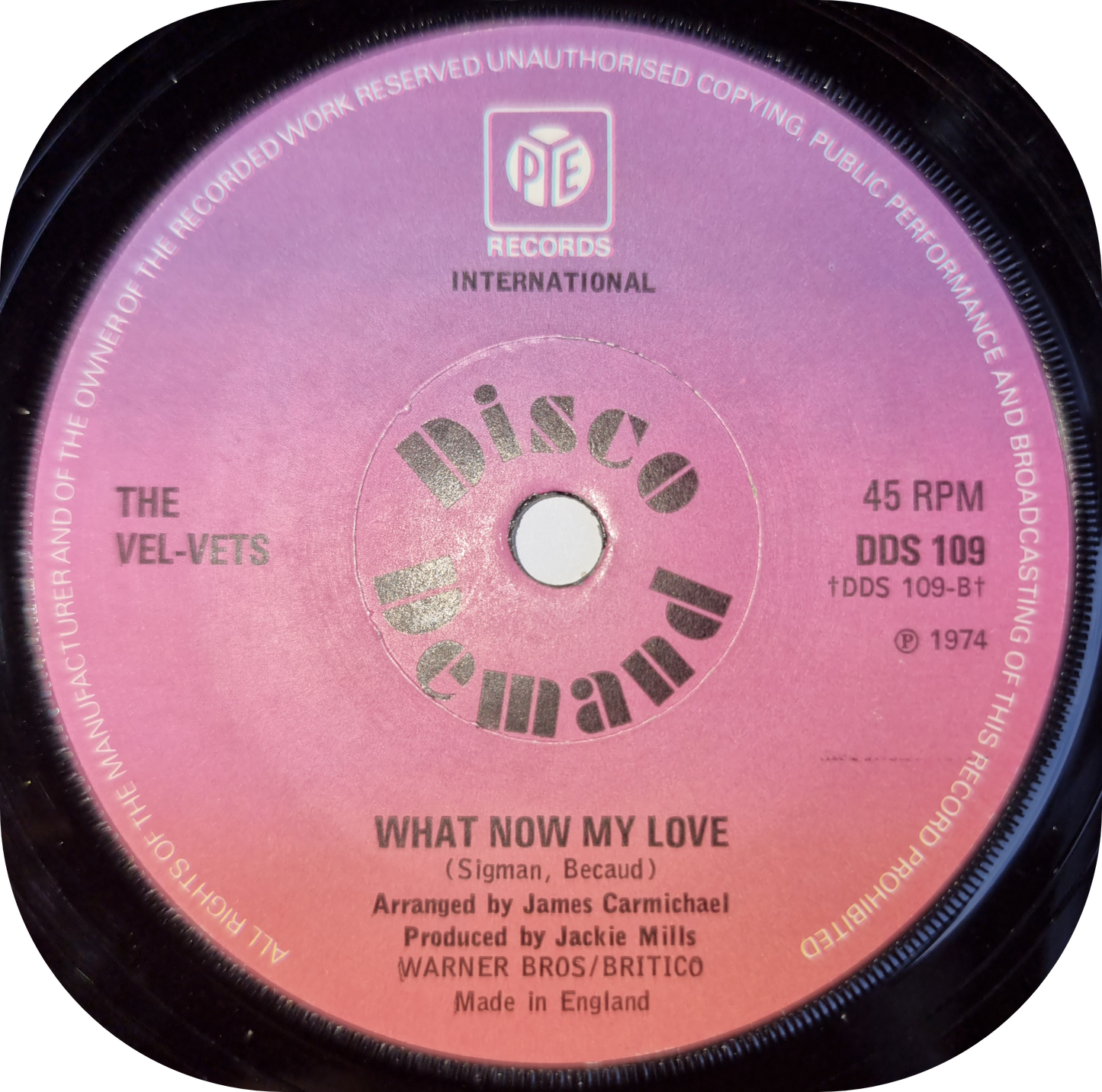 Vel-vets, The - I Got To Find Me Somebody - Pye