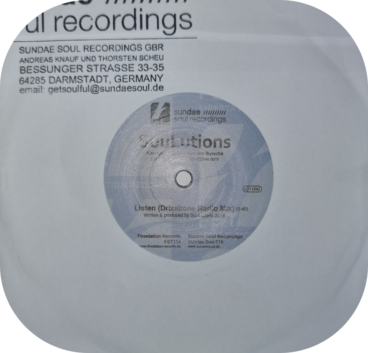 Soulutions Ft Drizabone - Listen - Sundae Soul