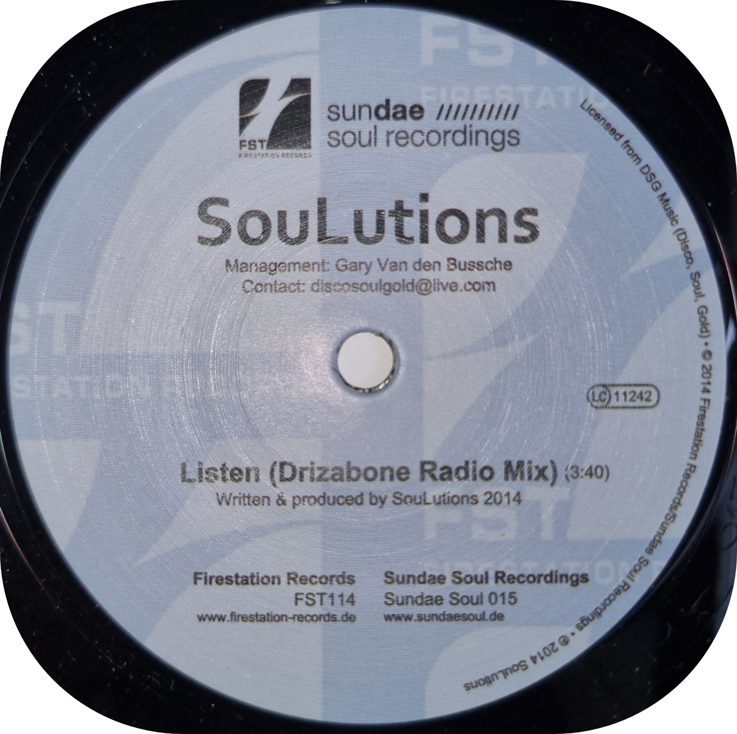 Soulutions Ft Drizabone - Listen - Sundae Soul