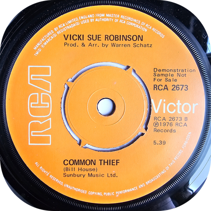 Vicki Sue Robinson - Turn The Beat Around - RCA DEMO
