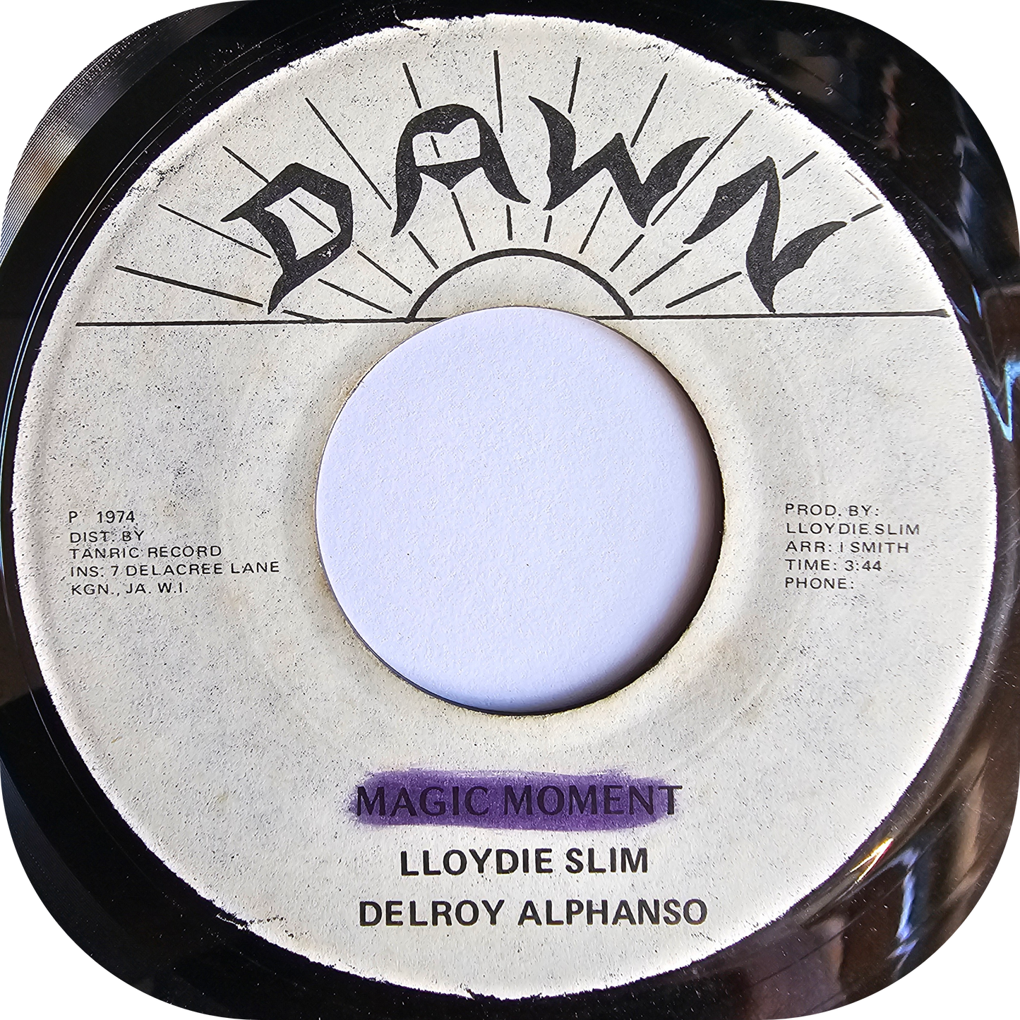 Lloydie Slim - Magic Moment - Dawn